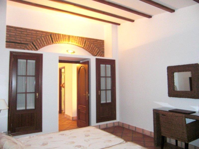 Hotel Don Gonzalo Монтийя Екстериор снимка